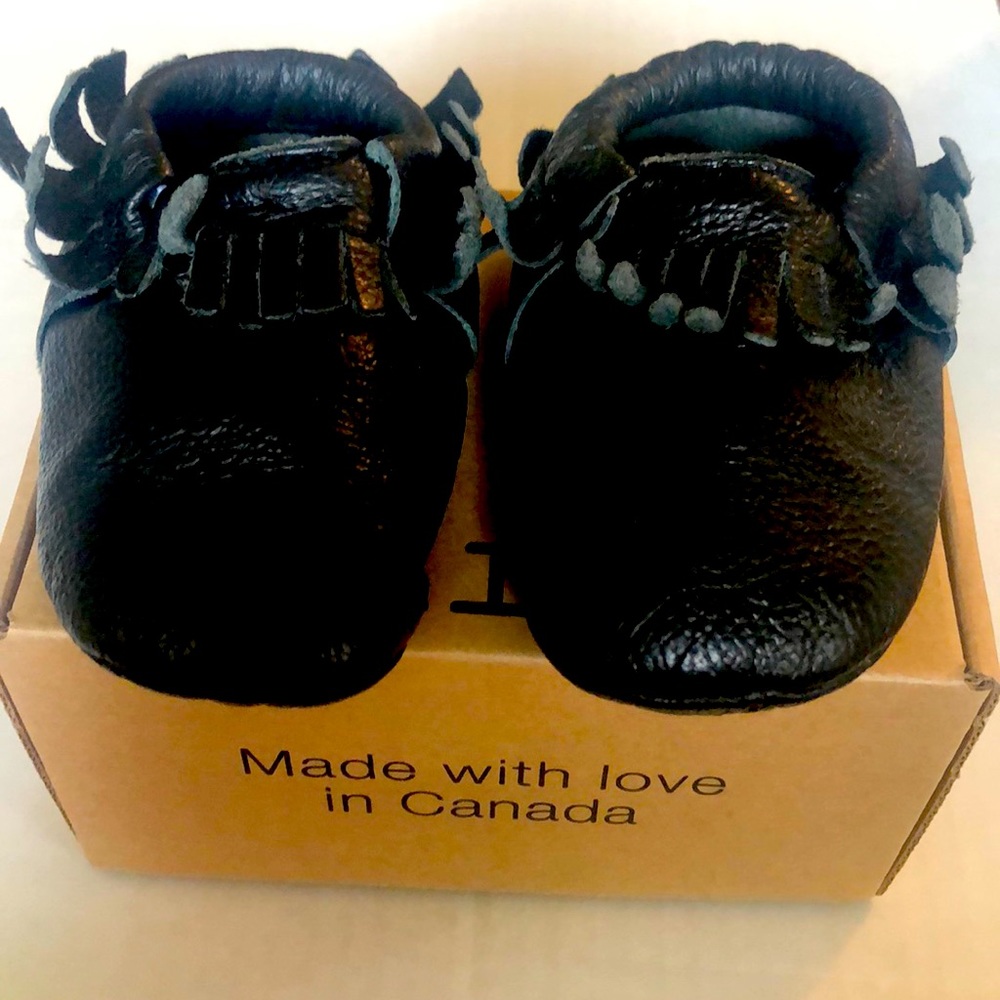 Minimoc Narwhal Size 3 Leather Moccasin